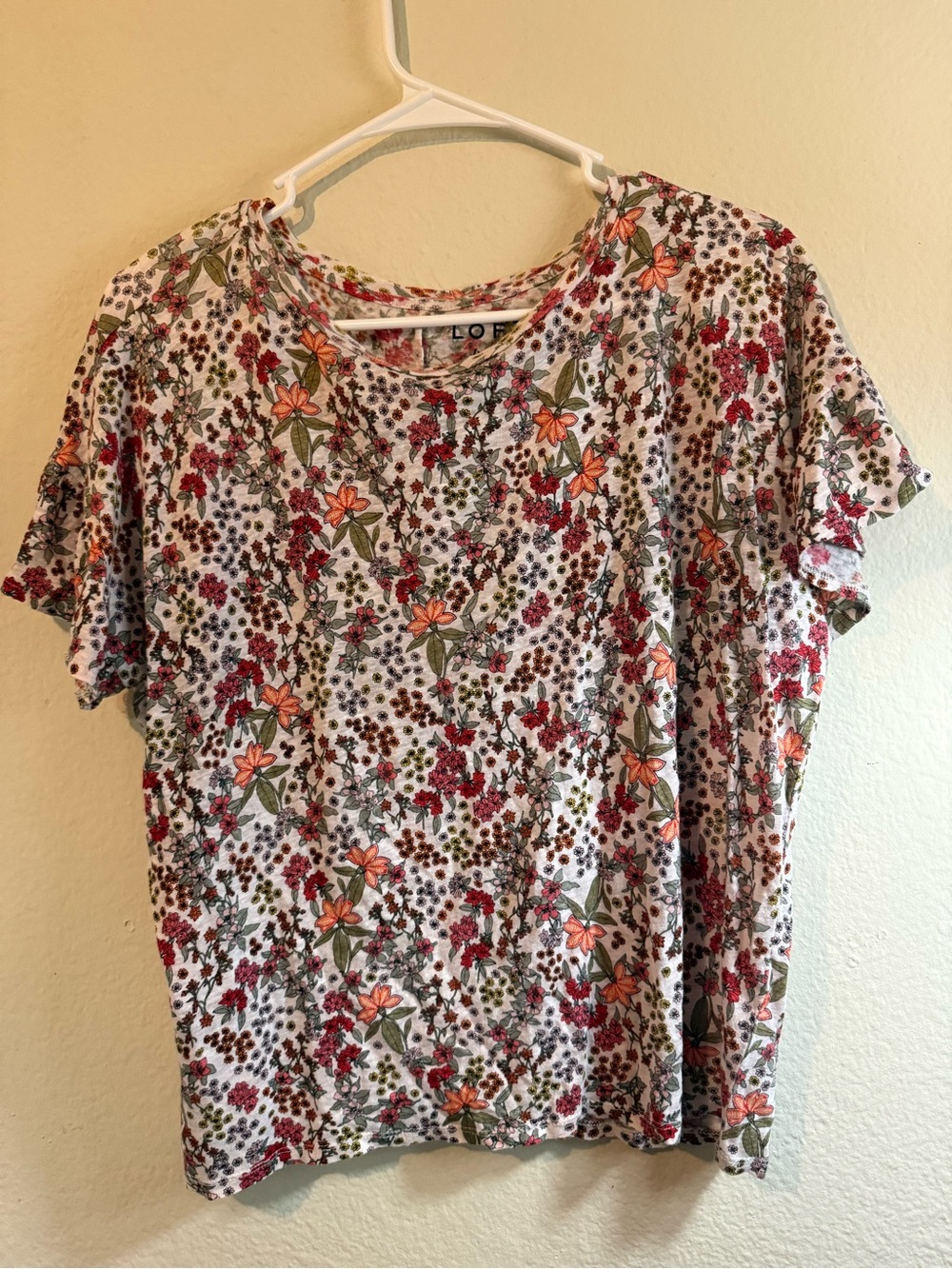 LOFT Floral Short Sleeve Tee in White with Orange & Red Flowers
